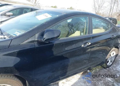 2012 Hyundai Elantra Gls (Ulsan Plant) z USA, uszkodzony, nr VIN KMHDH4AE6CU201065